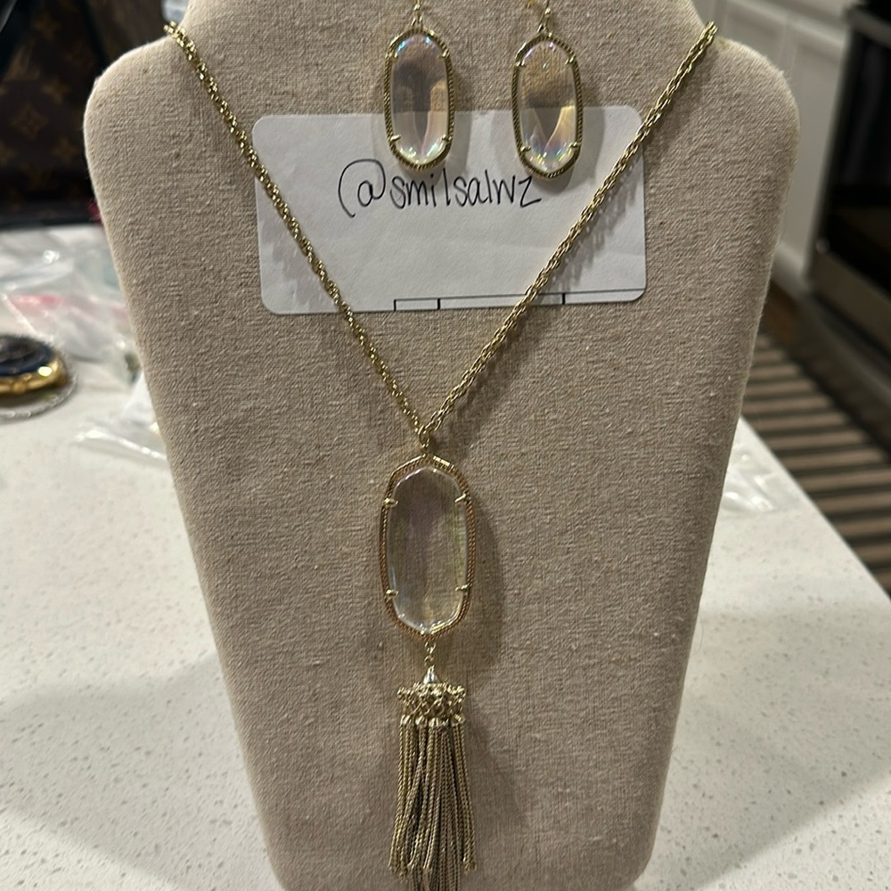 SET - Kendra Scott Rayne necklace & Elle earrings.